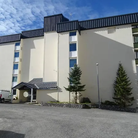 Pour 4 Pers. A Proximite Des Pistes Avec Balcon Et Parking - Fr-1-602-55 Arette